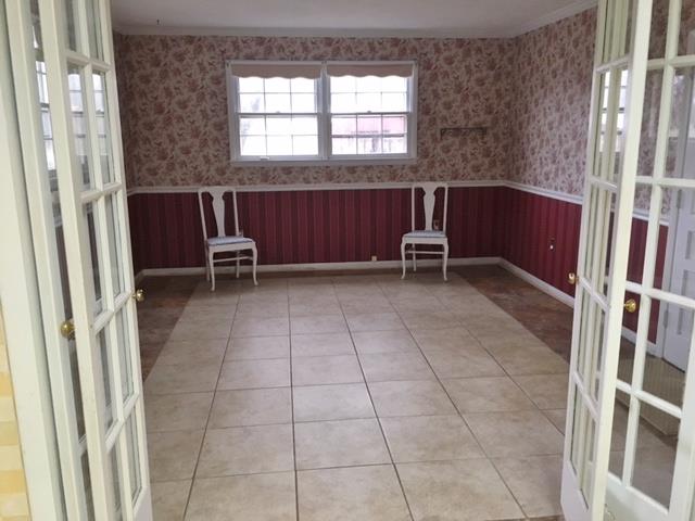109 Ryans Path Morrison, TN 37357 - Photo 12 of 29 a room with a chair and a table