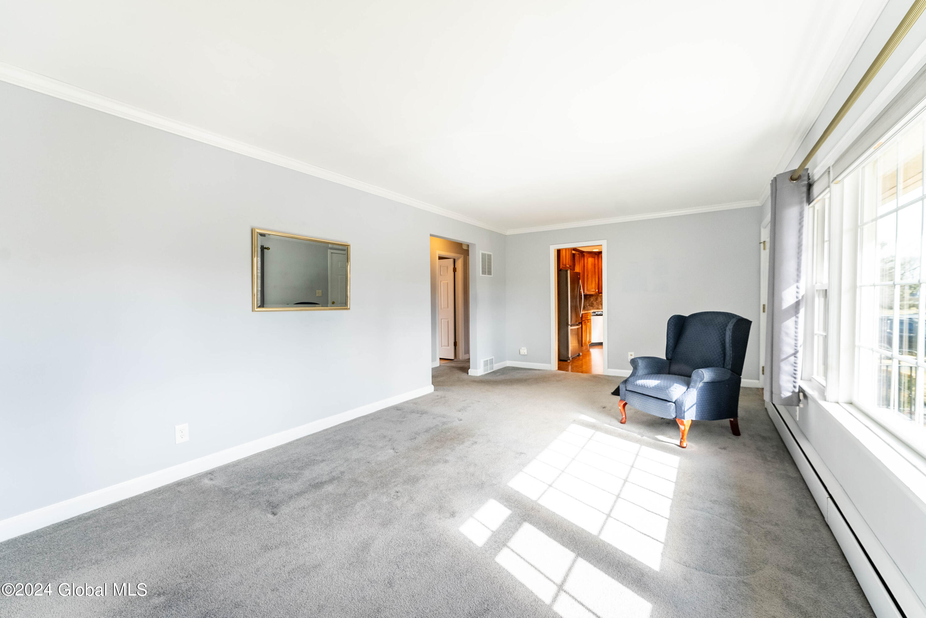 50 Latham Ridge Road Colonie, NY 12110 - Photo 4 of 26 6