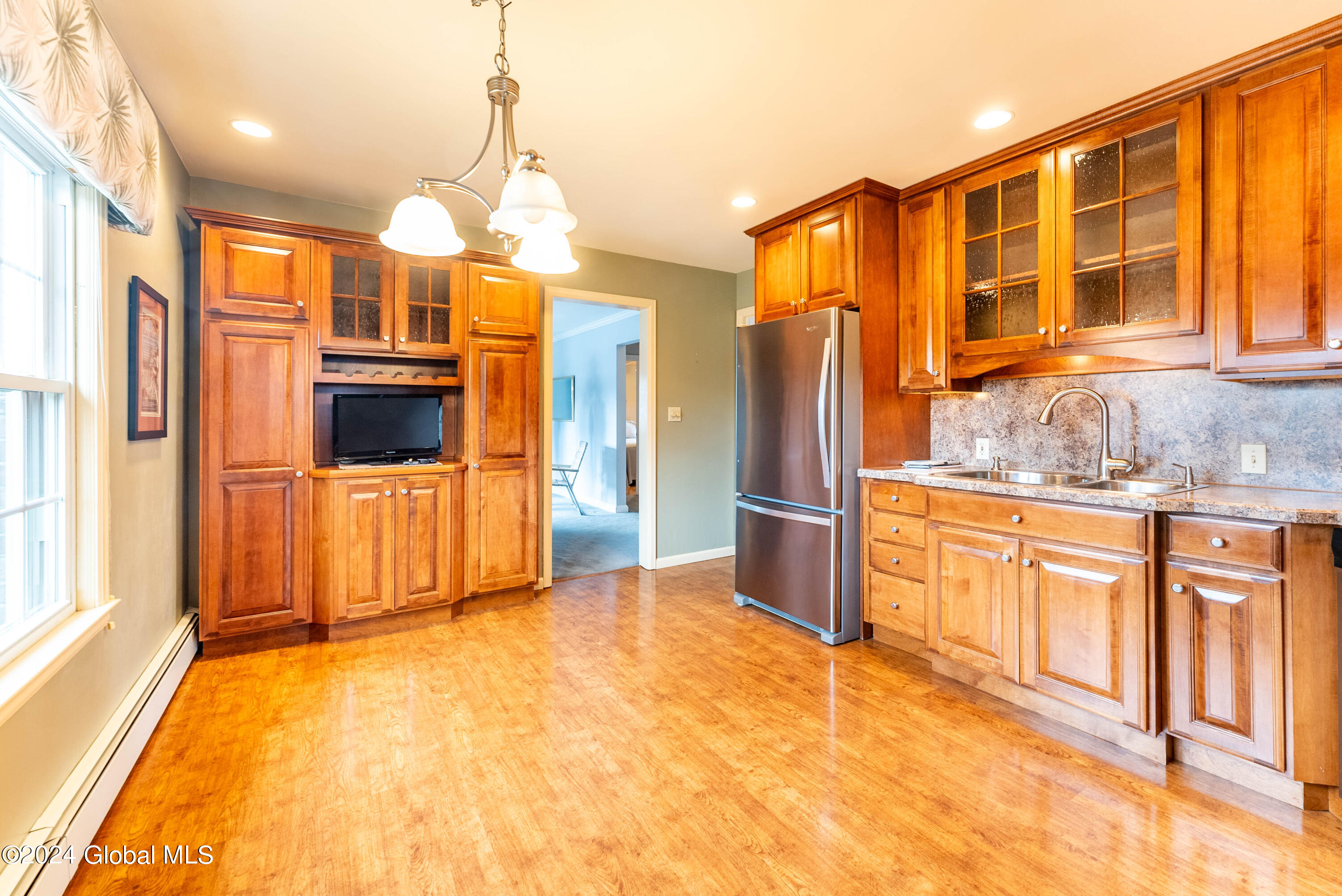 50 Latham Ridge Road Colonie, NY 12110 - Photo 7 of 26 9