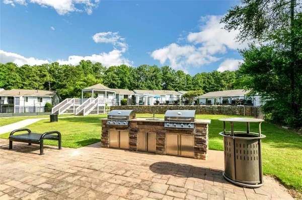 $1,199 | 1067 Pitts Road, Unit 1043F, Sandy Springs, GA 30350