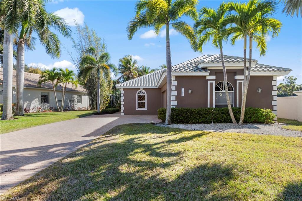 9701 Springlake Circle Estero, FL 33928 - Photo 3 of 34
