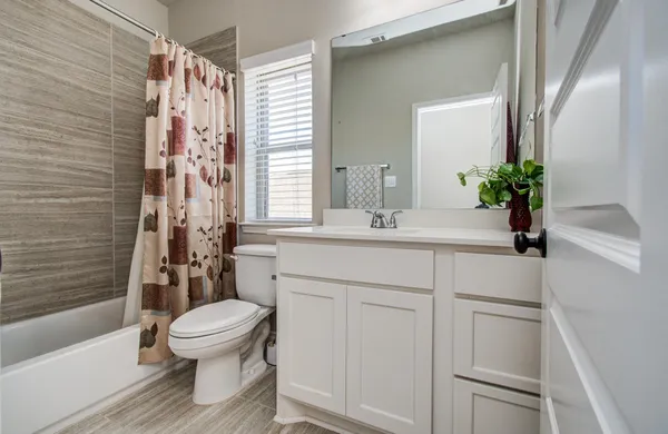 $3,500 | 10838 Bouldin Creek, Missouri City, TX 77459
