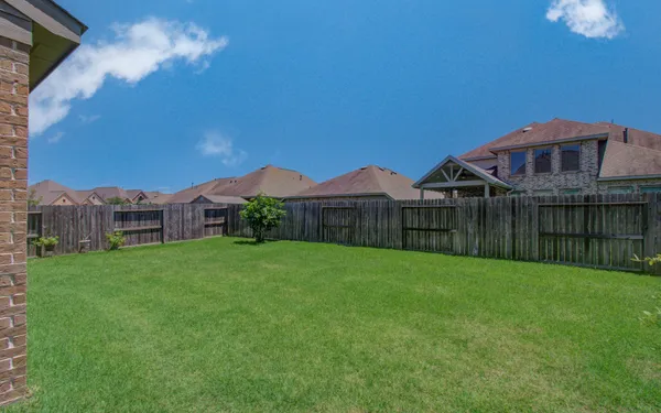 $3,500 | 10838 Bouldin Creek, Missouri City, TX 77459