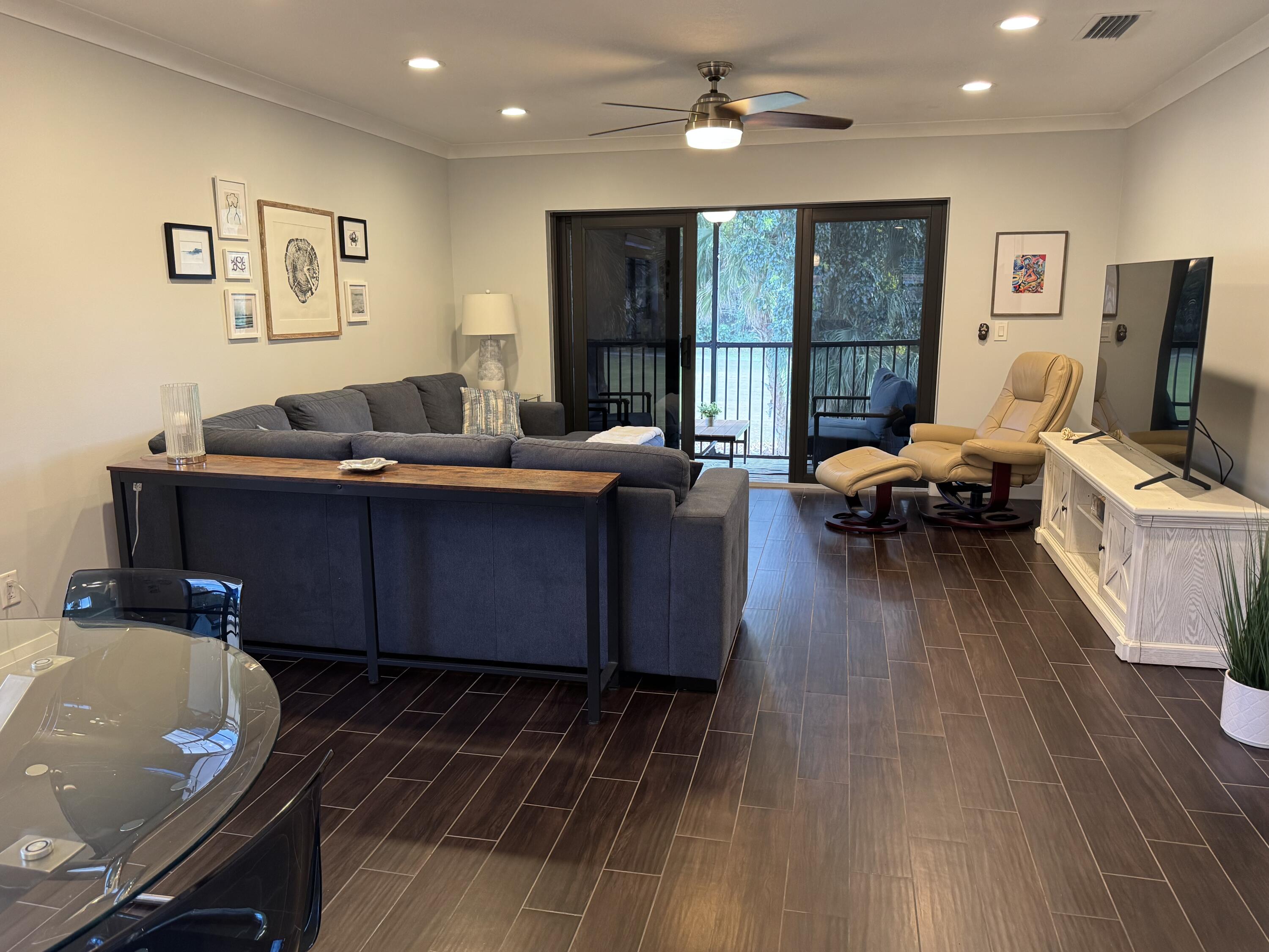 21876 Cypress Circle, Unit B Boca Raton, FL 33433 - Photo 9 of 46 IMG_7664