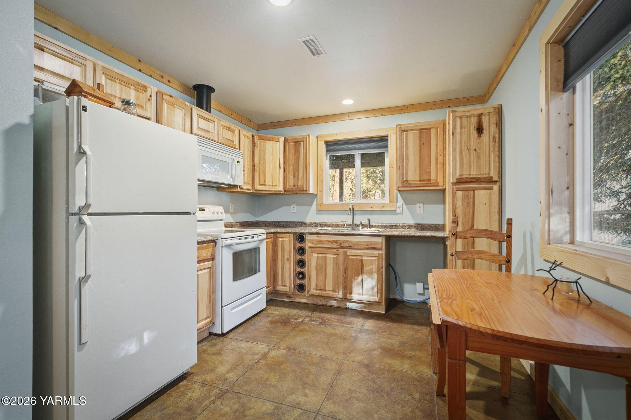 121 Rattlesnake Lane Naches, WA 98937 - Photo 28 of 44 ADU Kitchen