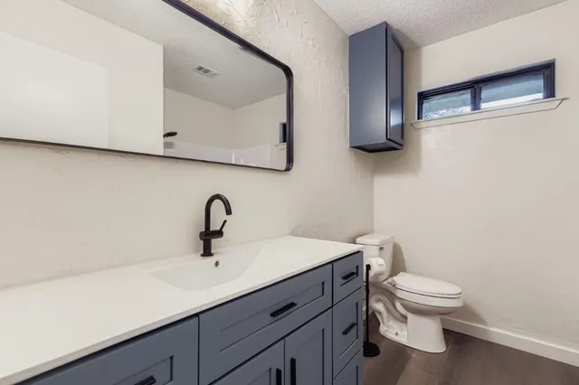 $2,000 | 521 Dennis Drive, Round Rock, TX 78664