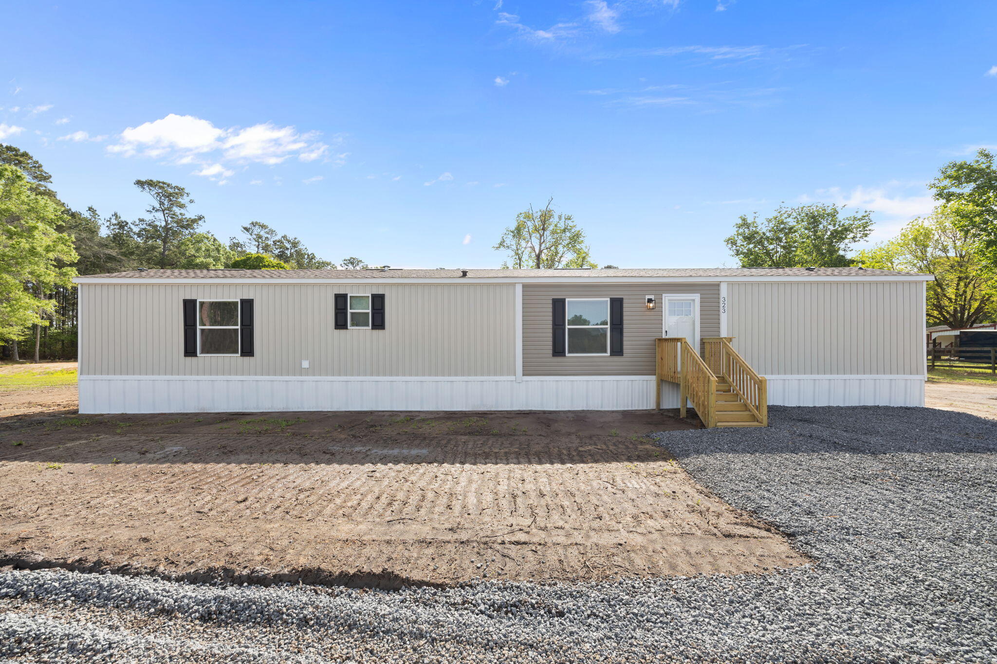 1-web-or-mls-470A6917