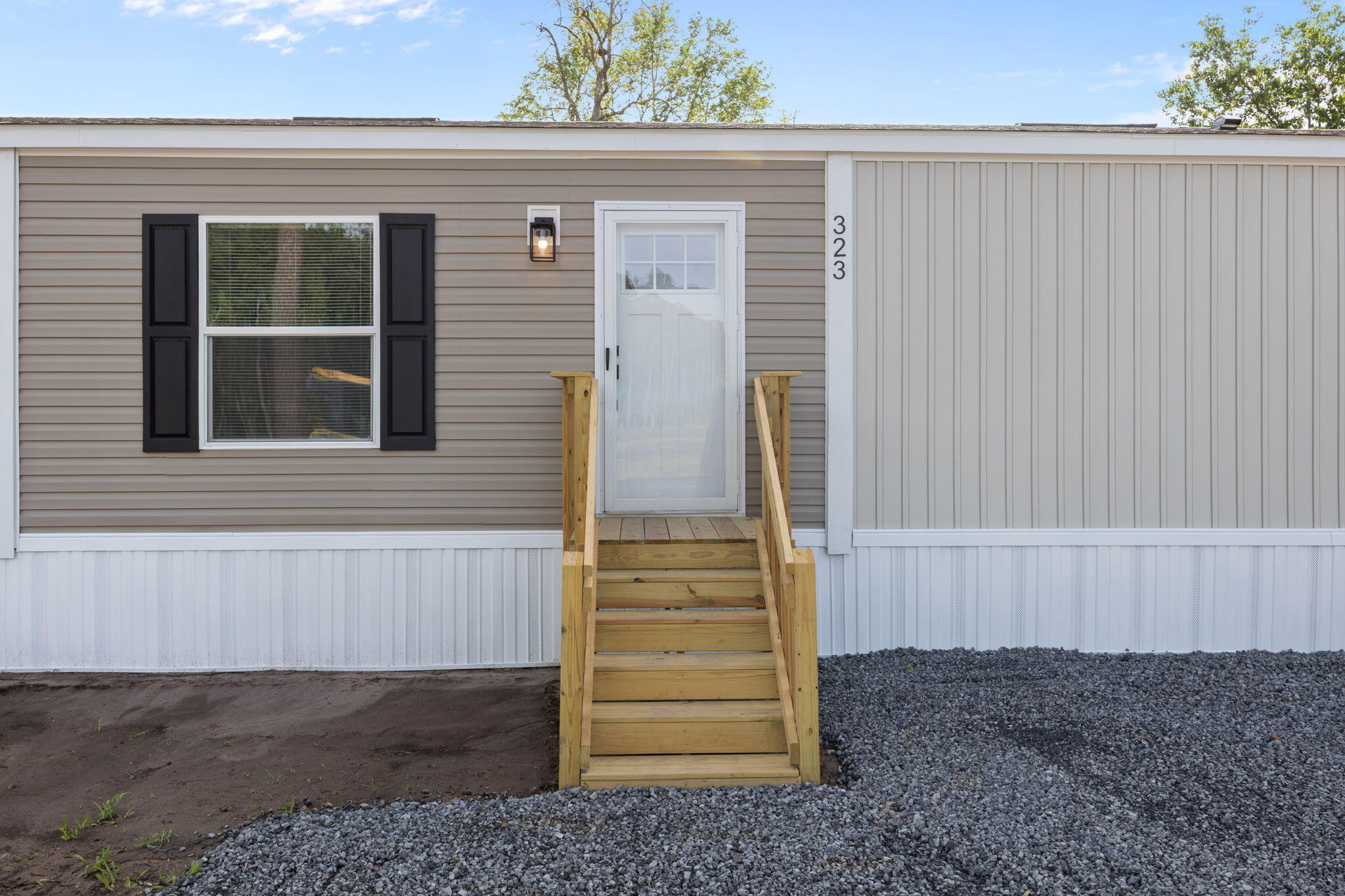 323 Myers Mayo Road Ridgeville, SC 29472 - Photo 2 of 40 2-web-or-mls-470A6918