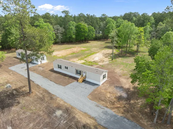 $2,350 | 323 Myers Mayo Road, Ridgeville, SC 29472