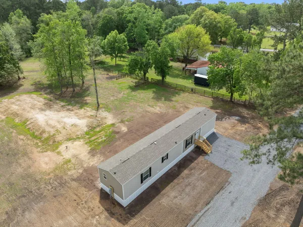 $2,350 | 323 Myers Mayo Road, Ridgeville, SC 29472