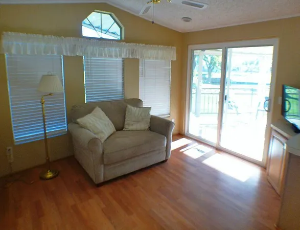 $185,000 | 84136 Ave 44, Unit 340, Indio, CA 92203