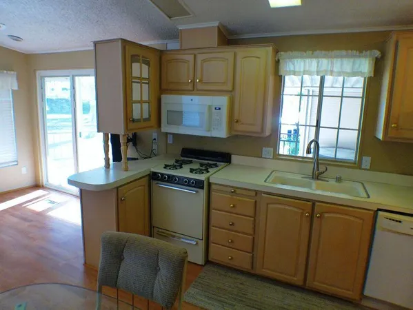 $185,000 | 84136 Ave 44, Unit 340, Indio, CA 92203