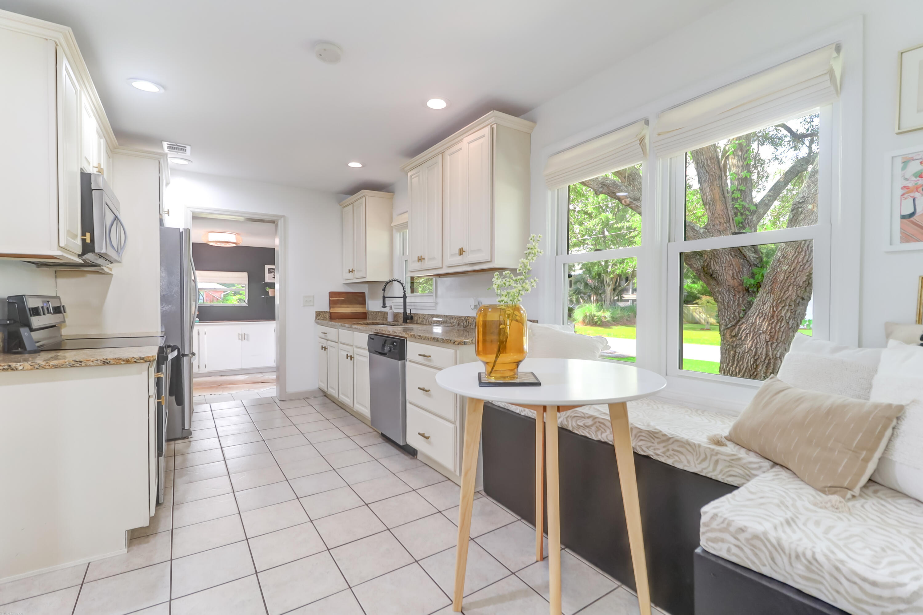 728 Windward Road James Island, SC 29412 - Photo 13 of 44 728 Windward Rd -Tidalcreekphoto- (16)