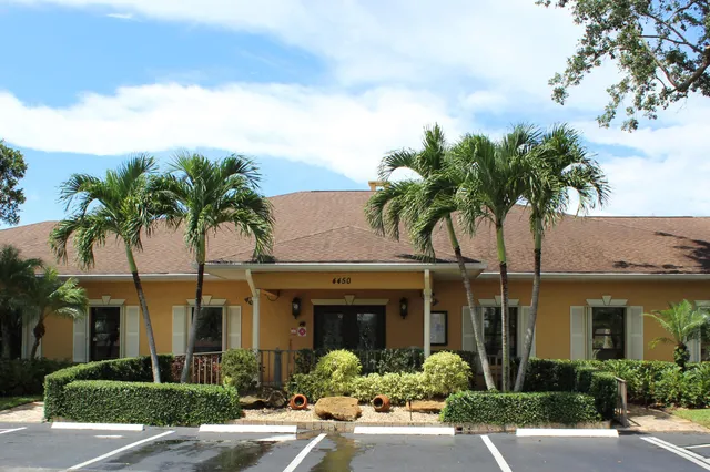 $298,000 | 9975 Ligustrum Tree Way, Unit B, Boynton Beach, FL 33436