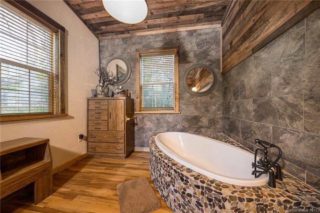 55 Grove Road Webster, NC 28779 - Photo 15 of 23 Gallery Image 15