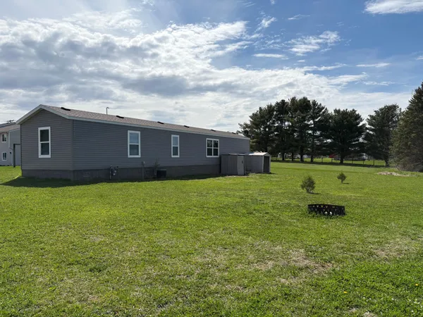 $160,000 | 409 North Silver Street, Wykoff, MN 55990
