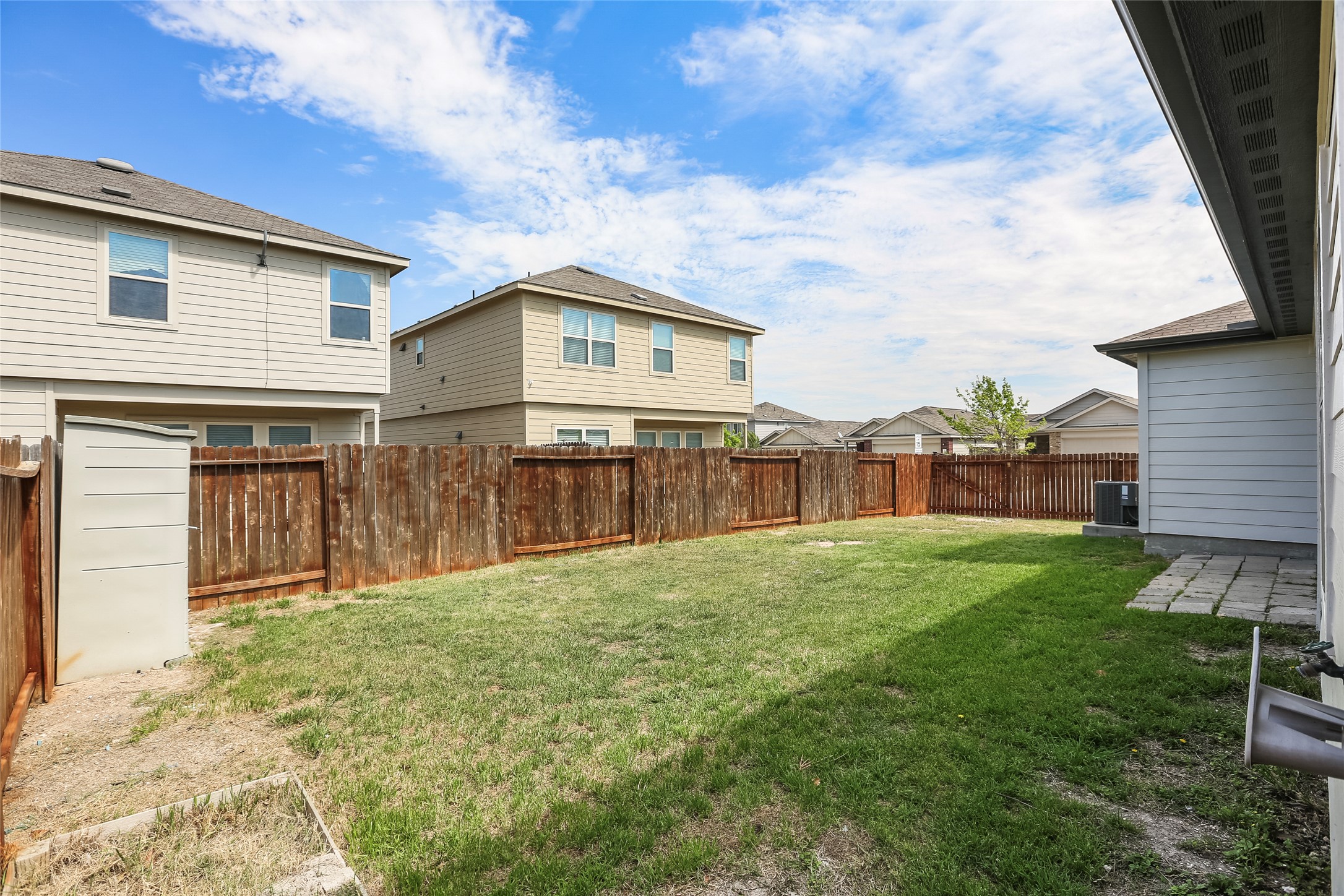 100 Robertson Lane Jarrell, TX 76537 - Photo 26 of 29 Backyard view