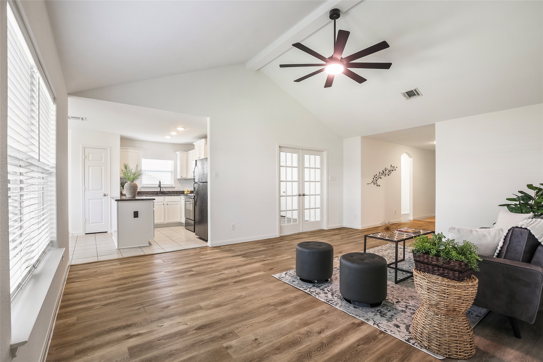 100 Robertson Lane Jarrell, TX 76537 - Photo 6 of 29 Family room looking into the kitchen and entry