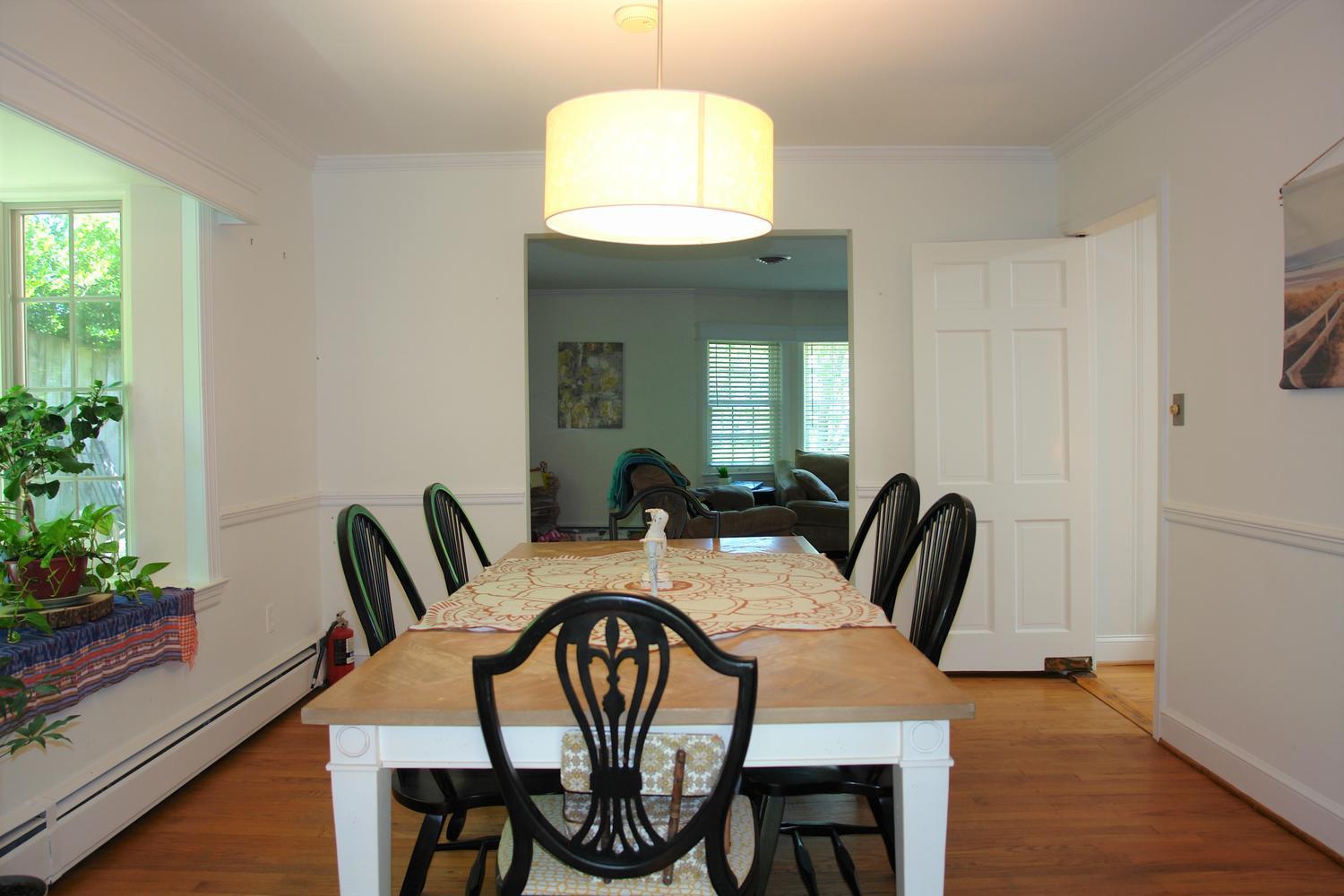 3102 Stoneridge Road Southwest Roanoke, VA 24014 - Photo 7 of 27 3102 Stoneridge Rd SW Roanoke-large-007-