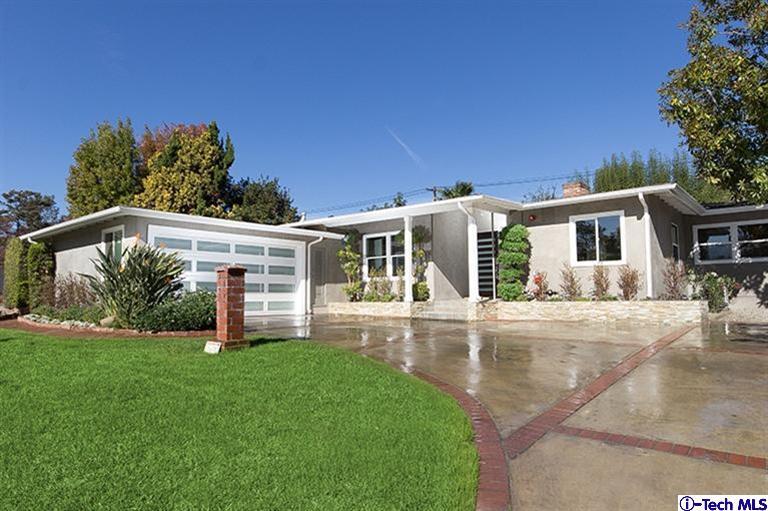 3675 Newhaven Road Pasadena, CA 91107 - Photo 1 of 39 front view of a house with a yard