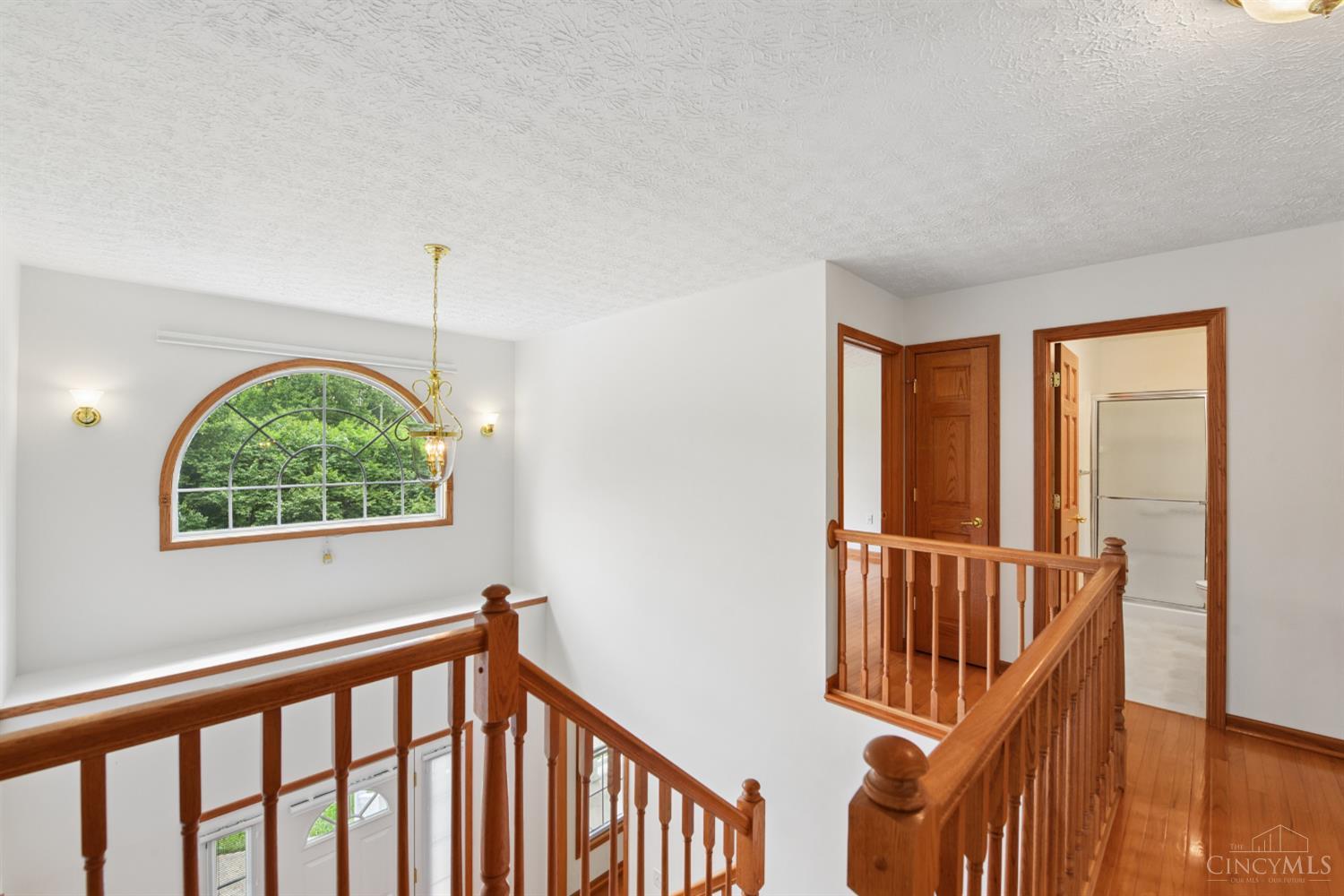 1109 Asbury Road Cincinnati, OH 45255 - Photo 39 of 69