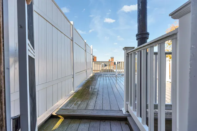 $275,000 | 76 West Merrimack Street, Unit 2, Manchester, NH 03101