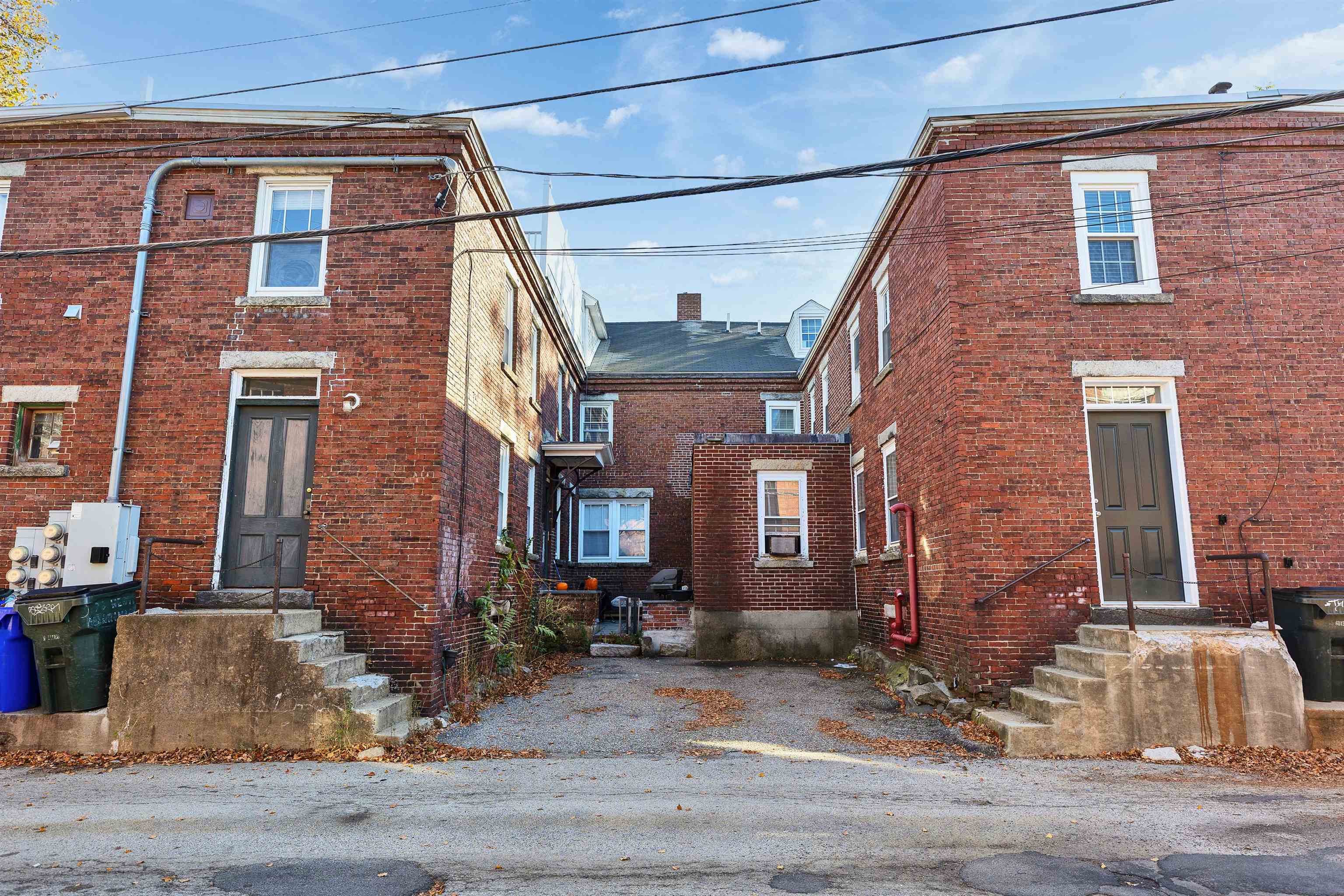 76 West Merrimack Street, Unit 2 Manchester, NH 03101 - Photo 4 of 39