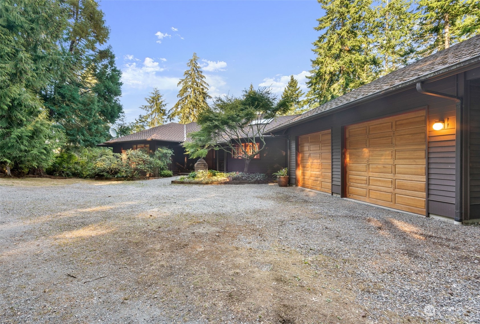 2011 North Bluff Road Greenbank, WA 98253 - Photo 4 of 39 Gallery Image 4