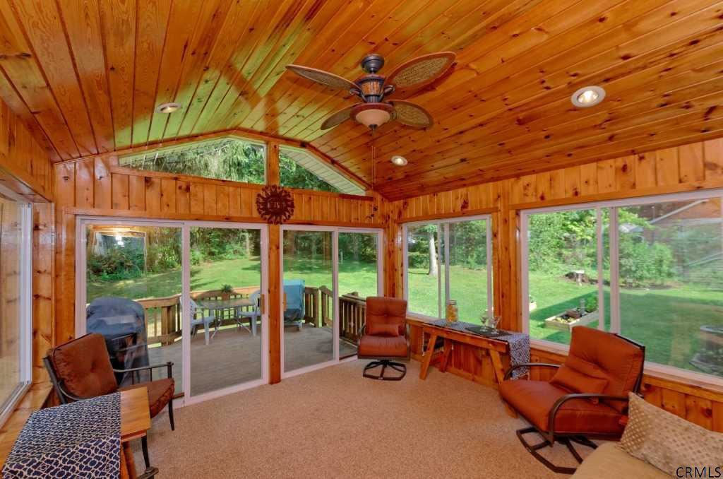 1029 Atateka Road Niskayuna, NY 12309 - Photo 18 of 25 Photo 18