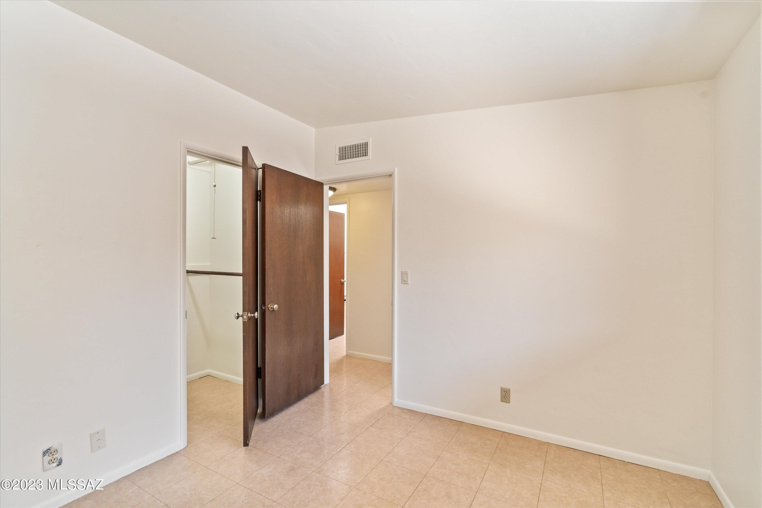 1950 West Anklam Road Tucson, AZ 85745 - Photo 23 of 32 Gallery Image 23