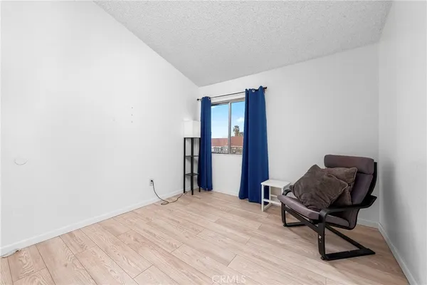 $3,700 | 2047 Westminster Drive, Palmdale, CA 93550