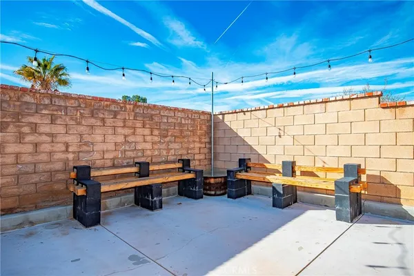 $3,700 | 2047 Westminster Drive, Palmdale, CA 93550