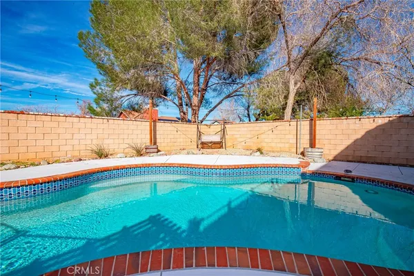 $3,700 | 2047 Westminster Drive, Palmdale, CA 93550