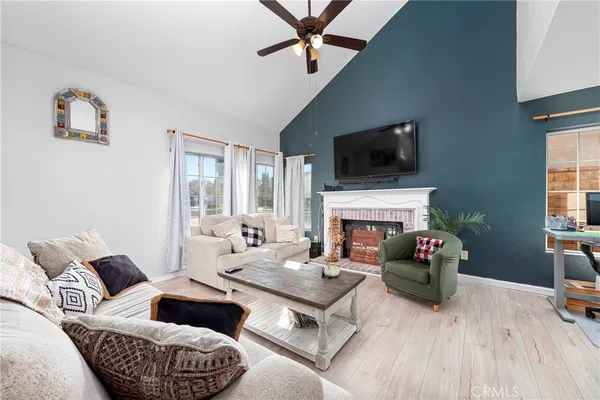 $3,700 | 2047 Westminster Drive, Palmdale, CA 93550