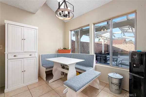 $3,700 | 2047 Westminster Drive, Palmdale, CA 93550