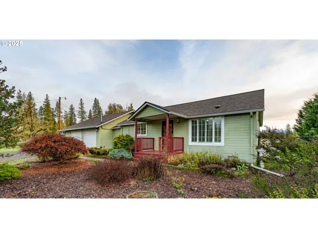 $515,000 | 88165 Huston Road, Veneta, OR 97487