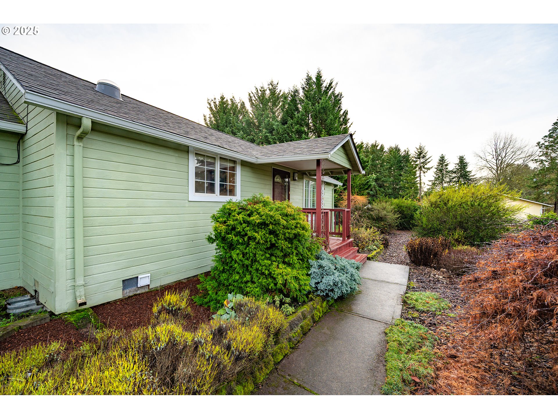 88165 Huston Road Veneta, OR 97487 - Photo 2 of 46