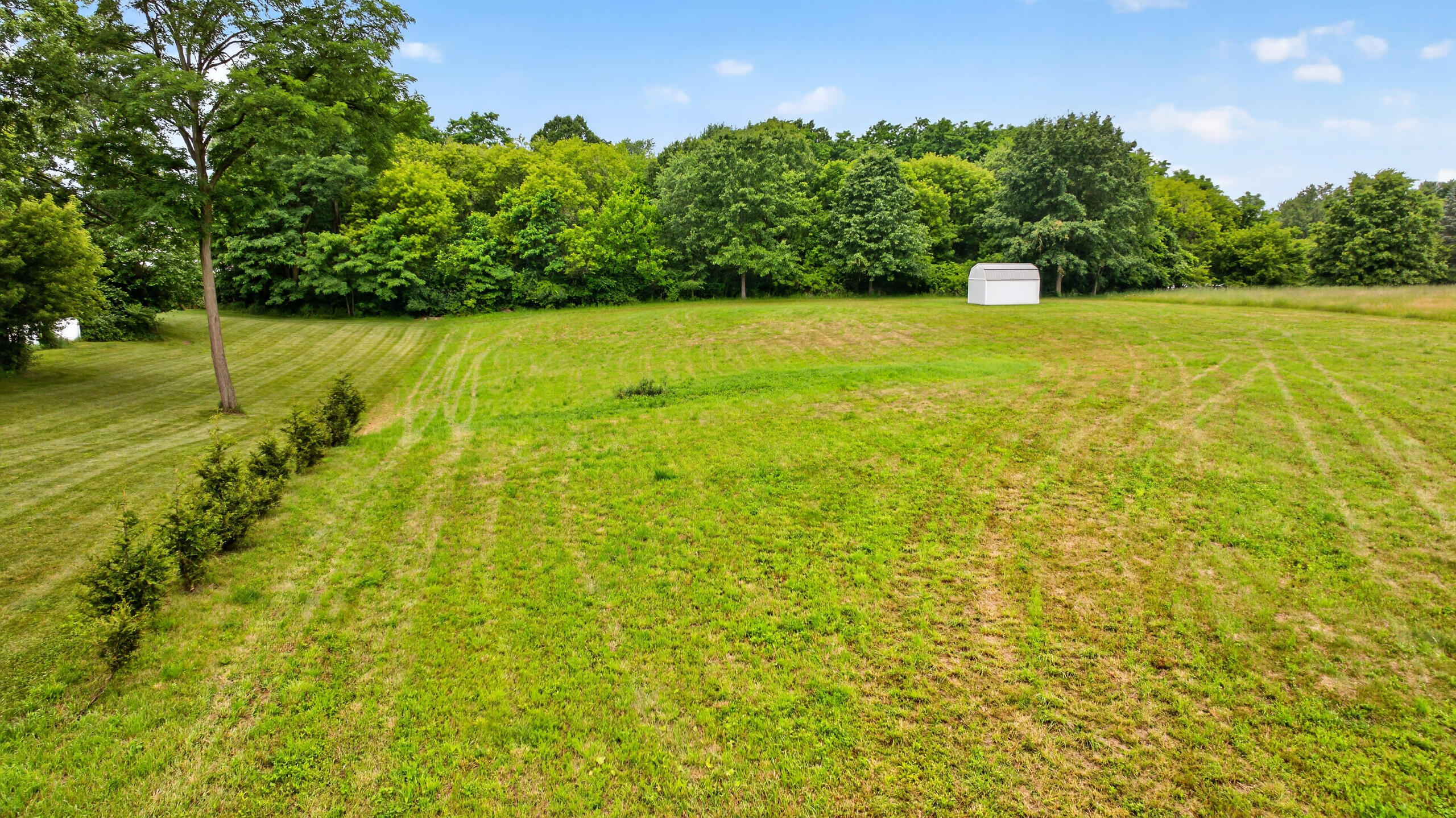 S Ville Spring Arbor, MI 49283 - Photo 8 of 9 DJI_20260625094217_0078_D