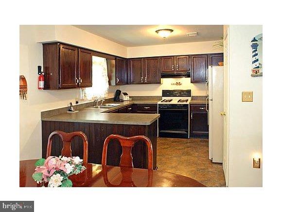 130 Locust Street Tuckerton, NJ 08087 - Photo 5 of 24 Gallery Image 5