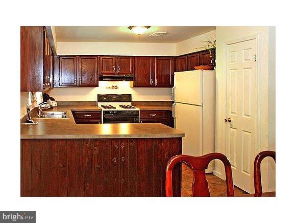 130 Locust Street Tuckerton, NJ 08087 - Photo 6 of 24 Gallery Image 6
