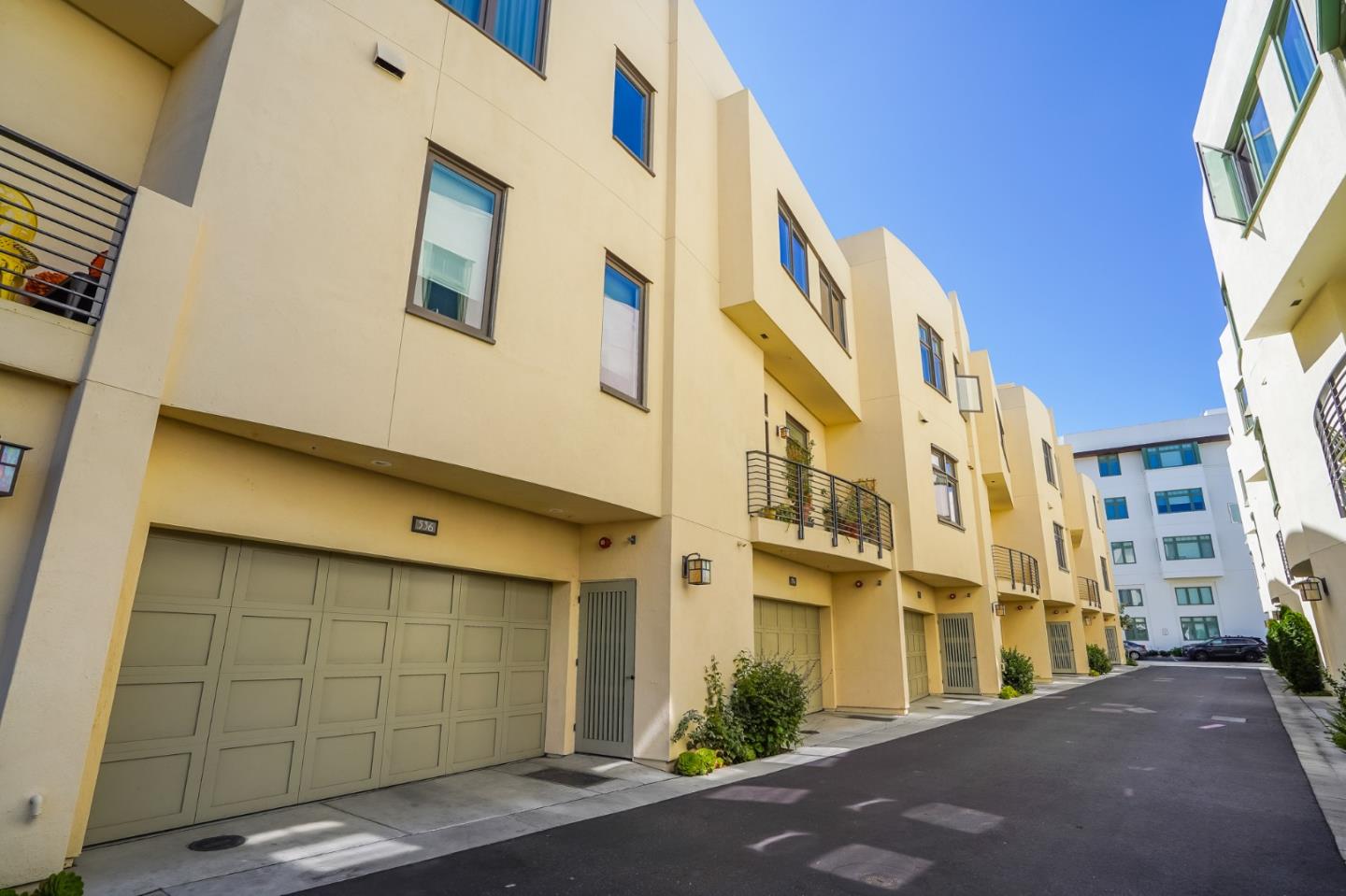 536 Fierro Loop Campbell, CA 95008 - Photo 7 of 57 a view of a building