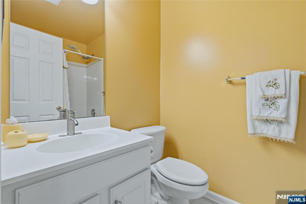 78 Ridge Road North Haledon, NJ 07508 - Photo 29 of 46