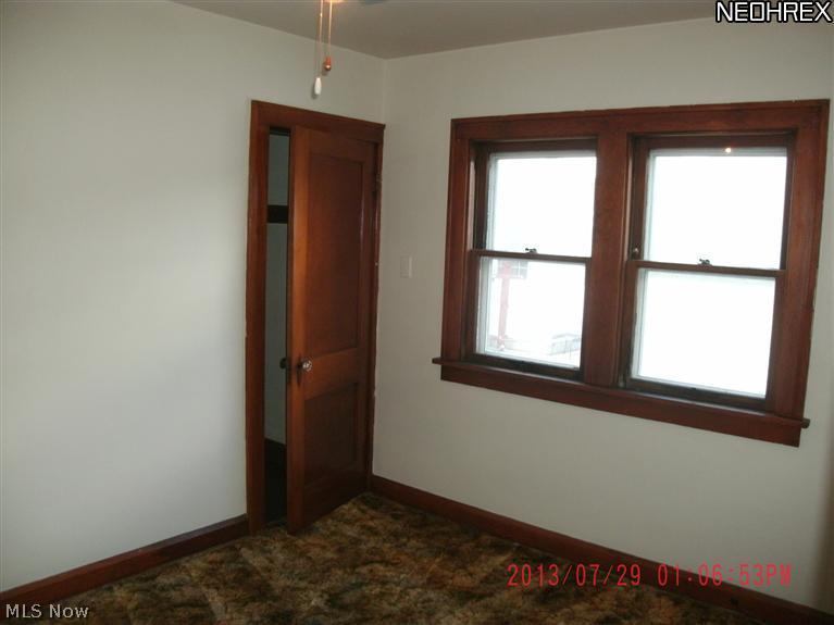 116 Center Street Struthers, OH 44471 - Photo 8 of 12 Gallery Image 8
