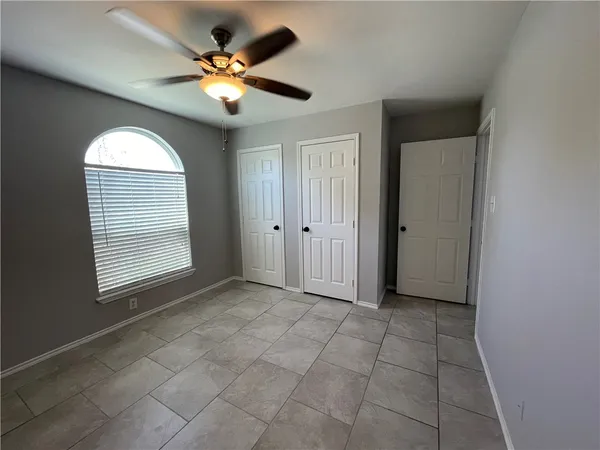 $1,750 | 5934 Community Drive, Corpus Christi, TX 78412