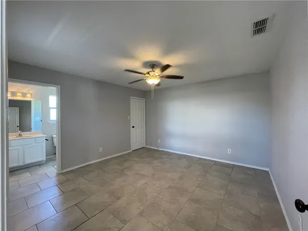 $1,750 | 5934 Community Drive, Corpus Christi, TX 78412