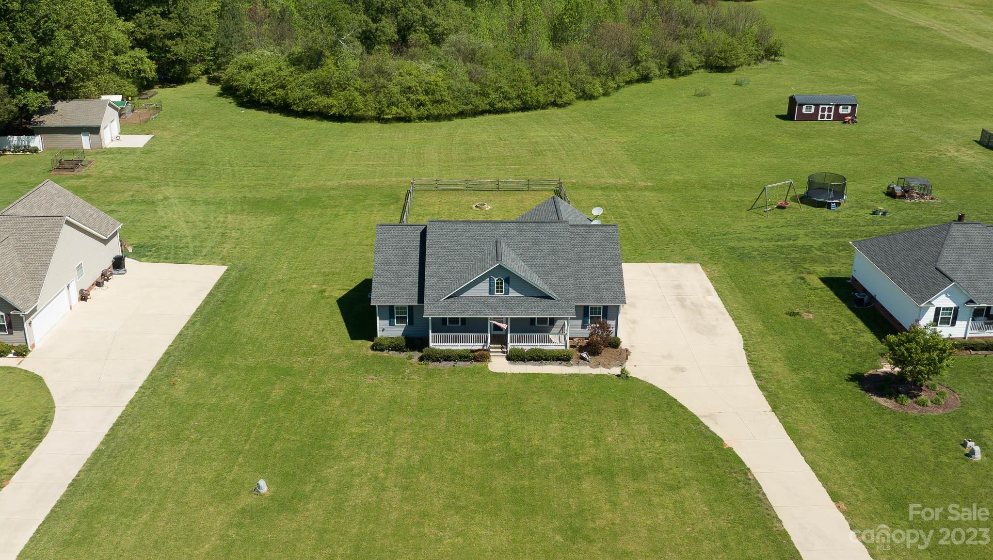 1376 McFarland Road York, SC 29745 - Photo 13 of 42 Gallery Image 13