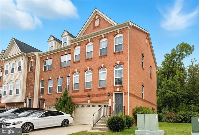 a car parked in front of a building