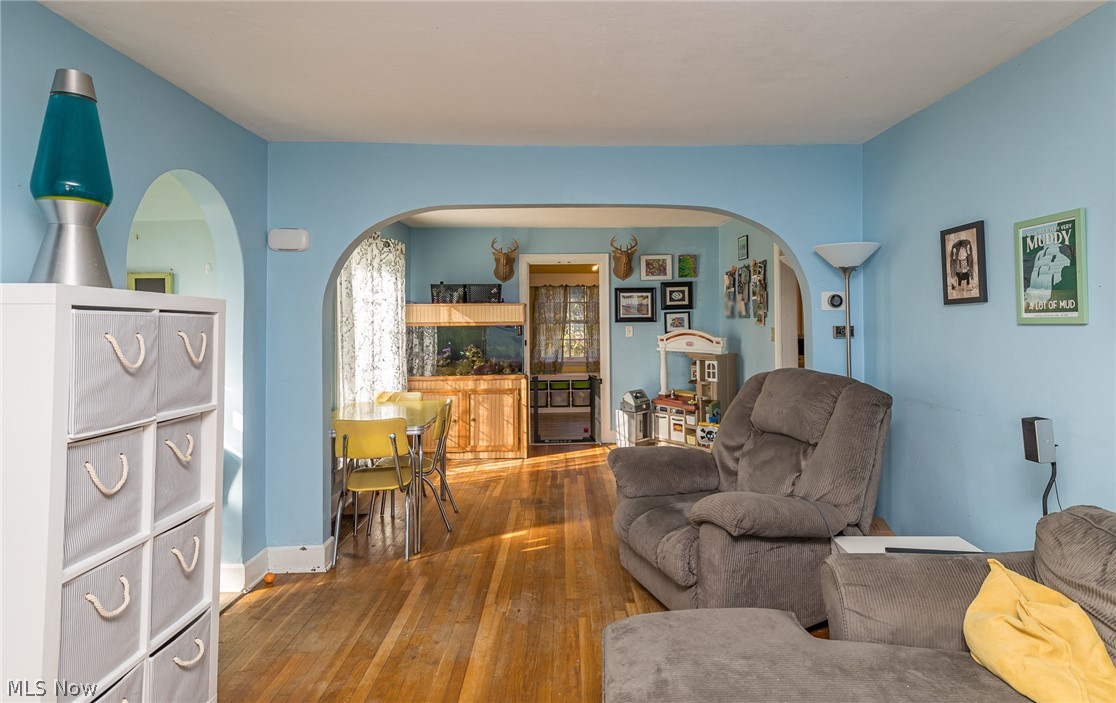871 Jacoby Road Akron, OH 44321 - Photo 6 of 30
