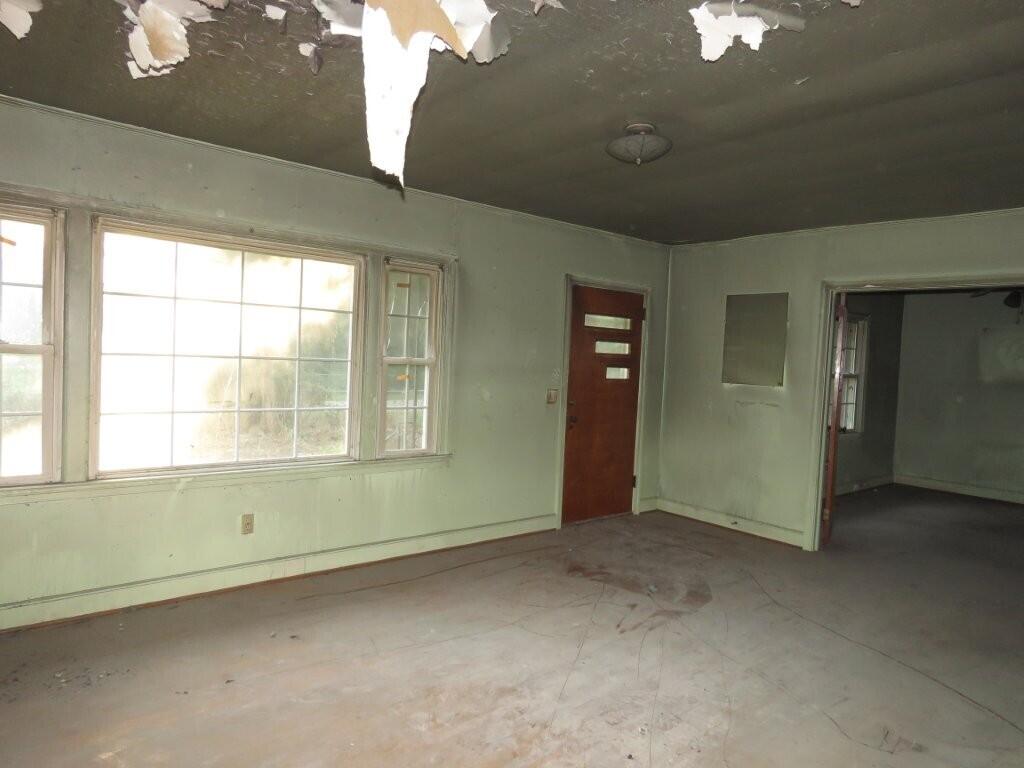 249 Smoak Street Bamberg, SC 29003 - Photo 9 of 14 043 (2)