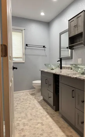 $263,500 | 704 Miller Avenue, Windom, MN 56101